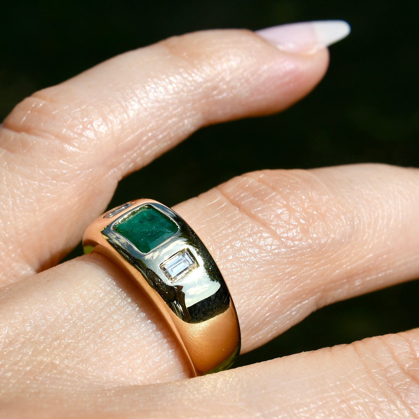Vintage emerald and baguette cut diamond band ring