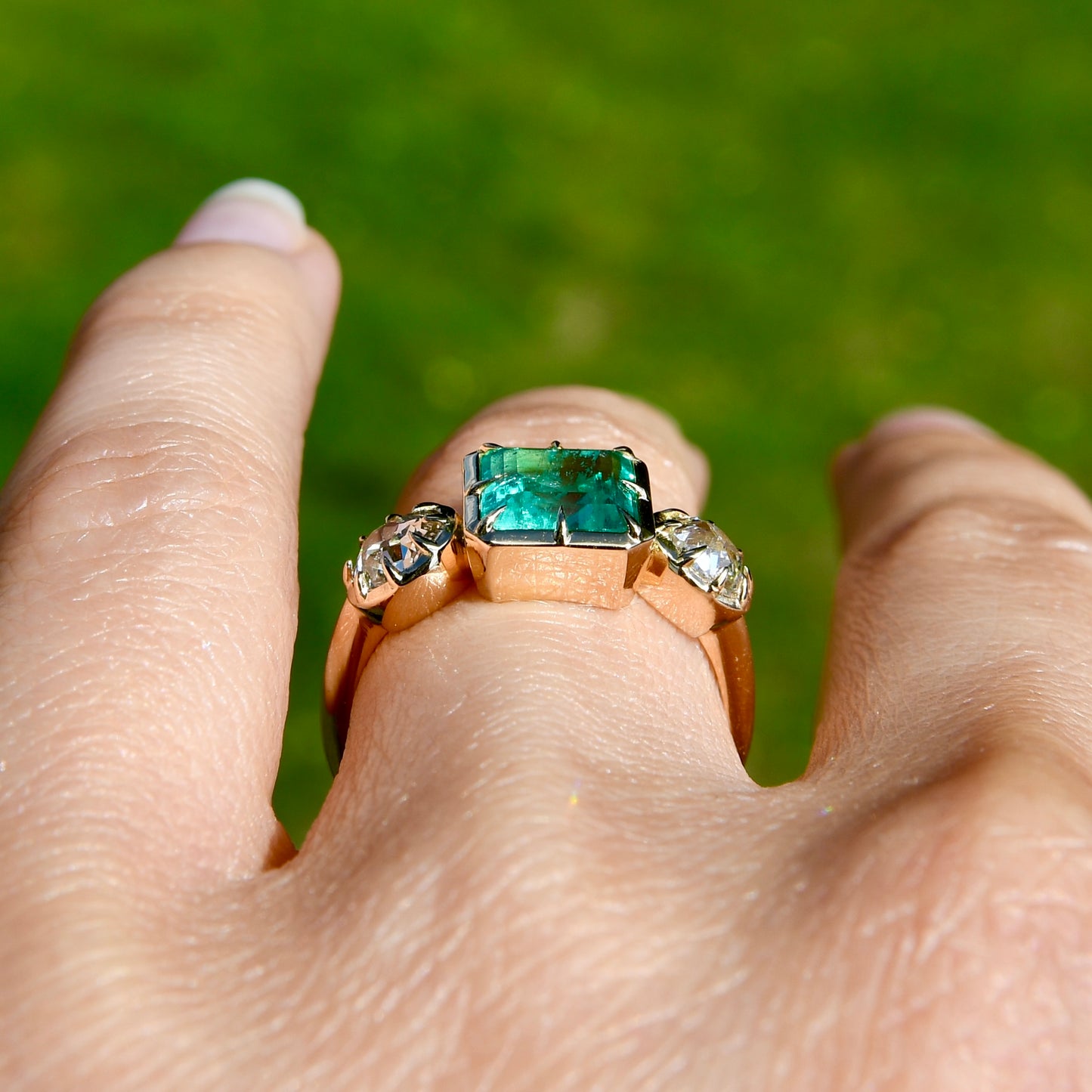 1.39 ct Colombian emerald and old mine cut diamond ring