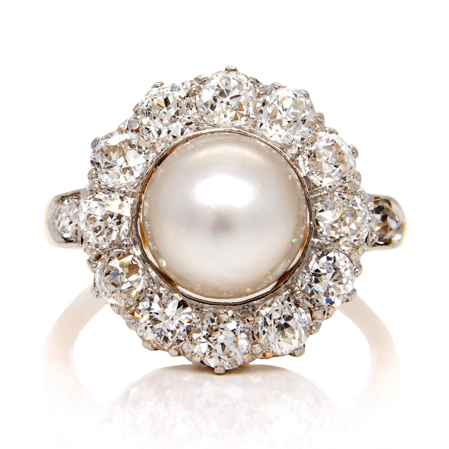 Antique Belle Époque natural pearl and 1.74 ct old European cut diamond daisy ring
