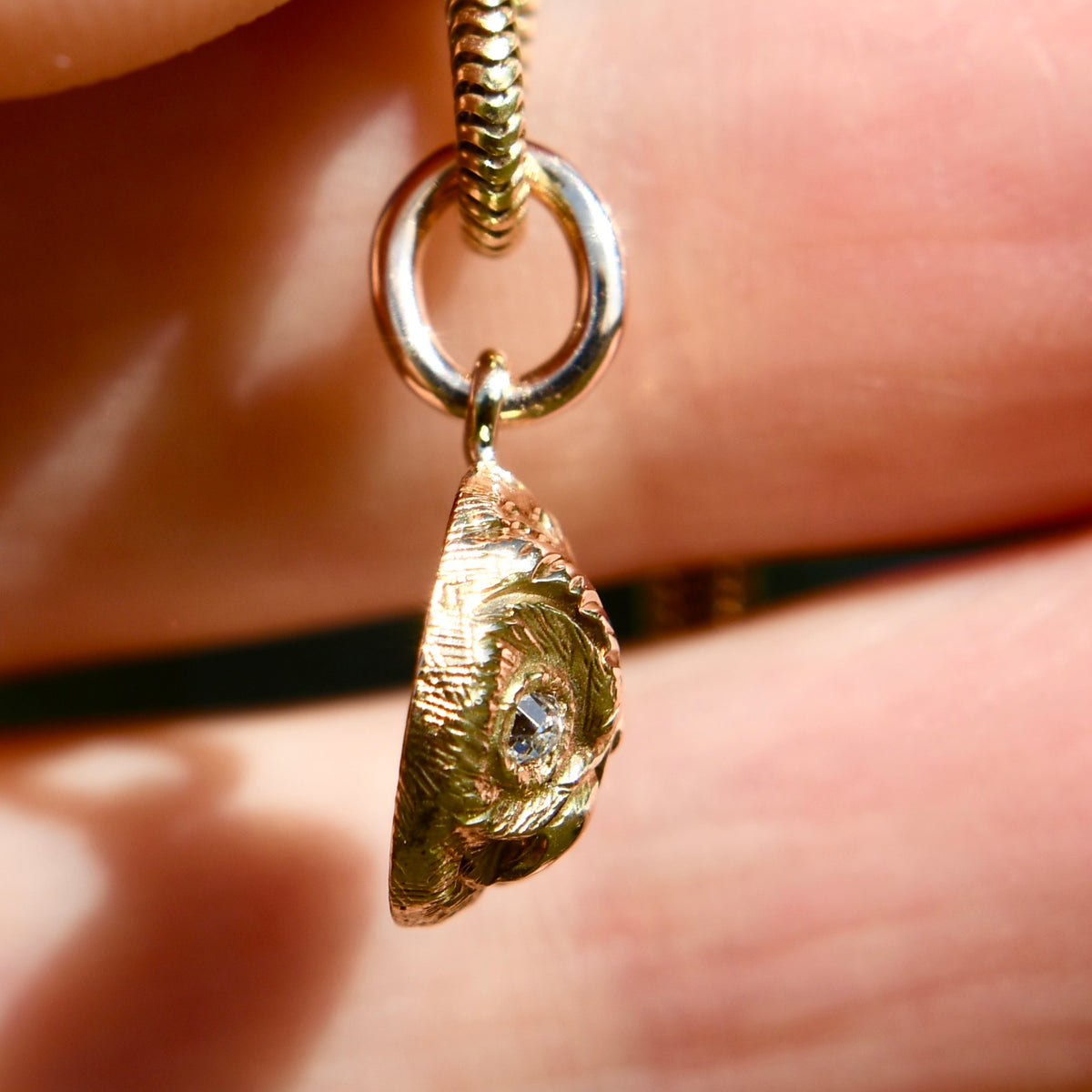 Owl peruzzi cut diamond pendant