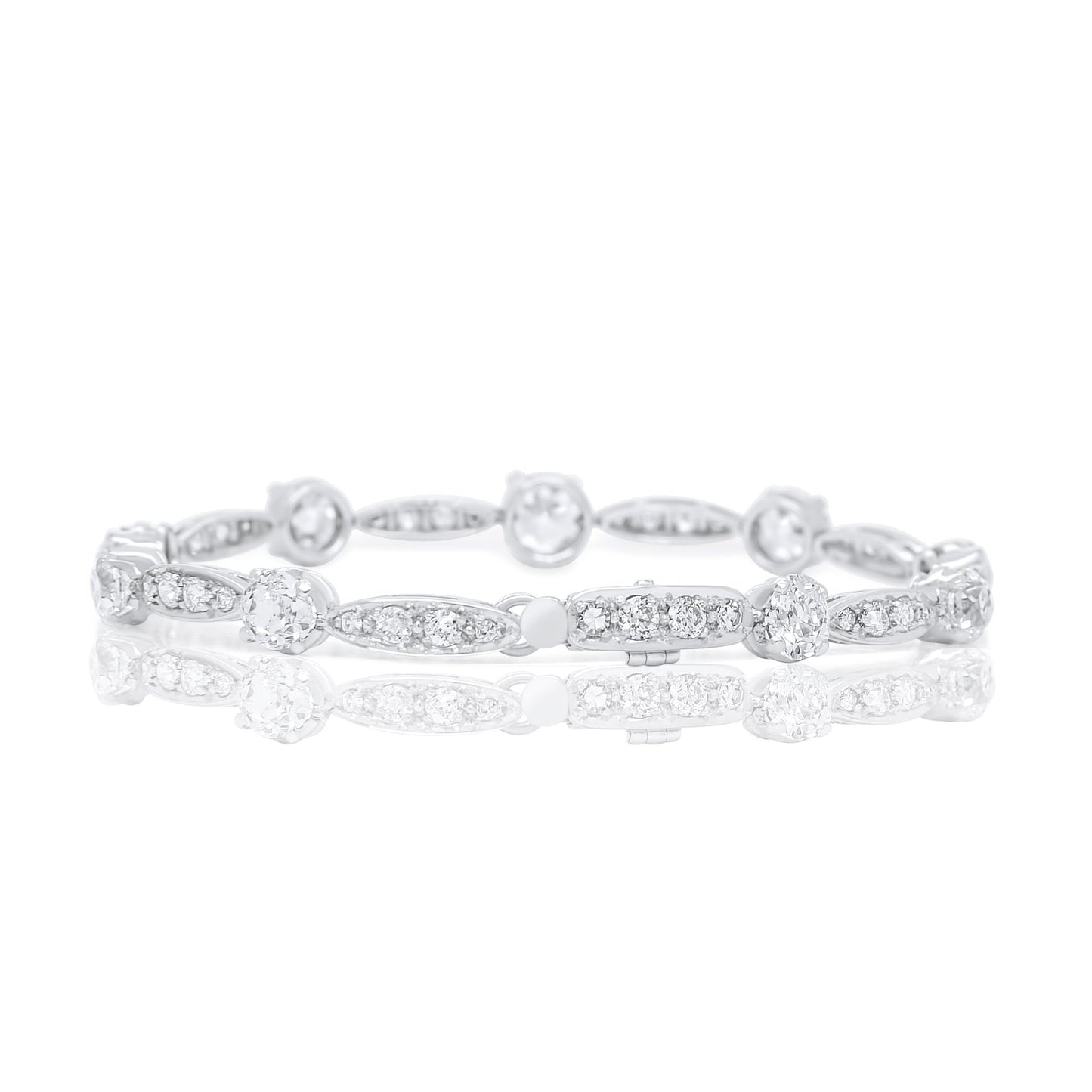 Antique 8.33 ct old mine cut diamond bracelet
