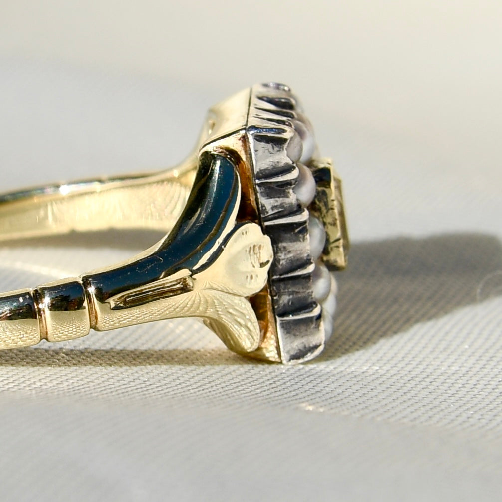 Antique Victorian citrine and seed pearl ring