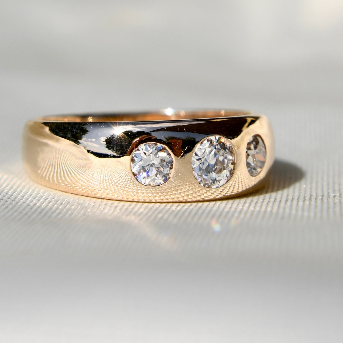 Vintage 0.38 ct old European cut diamond band ring
