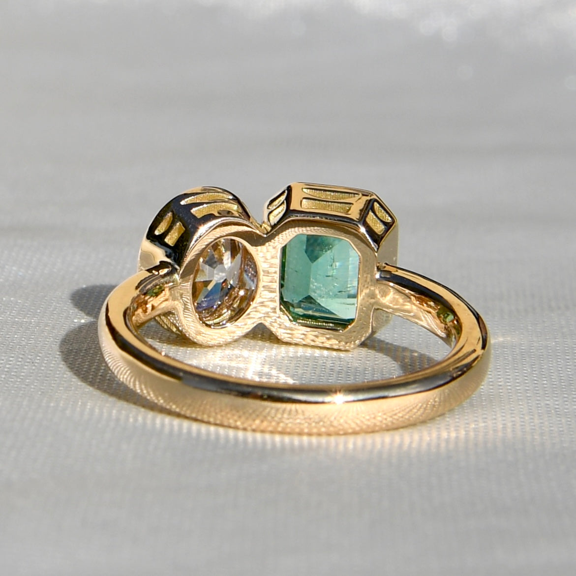 1.02 ct Colombian emerald and oval old mine cut diamond Toi et Moi ring