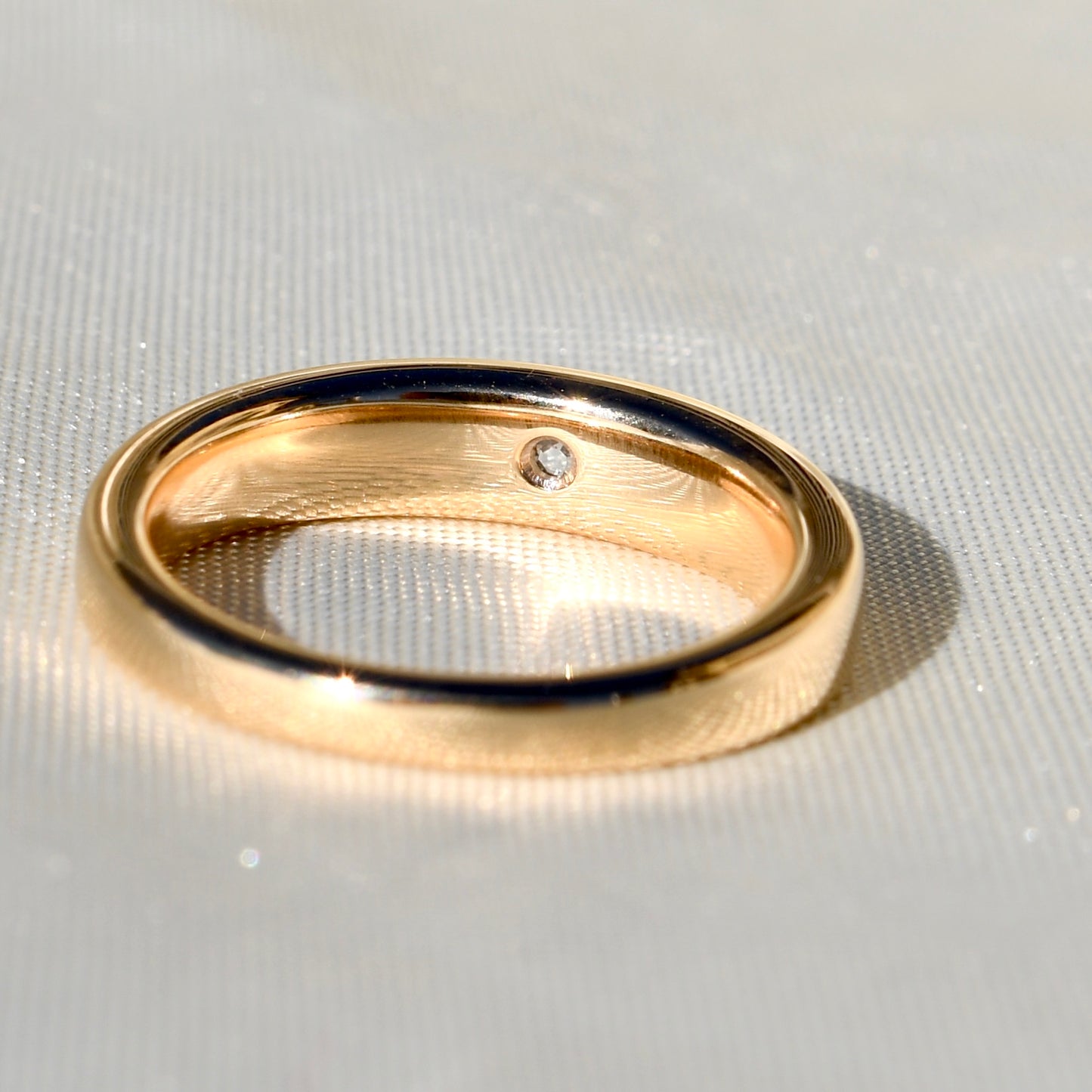 0.38 ct peruzzi cut diamond nine stone band ring