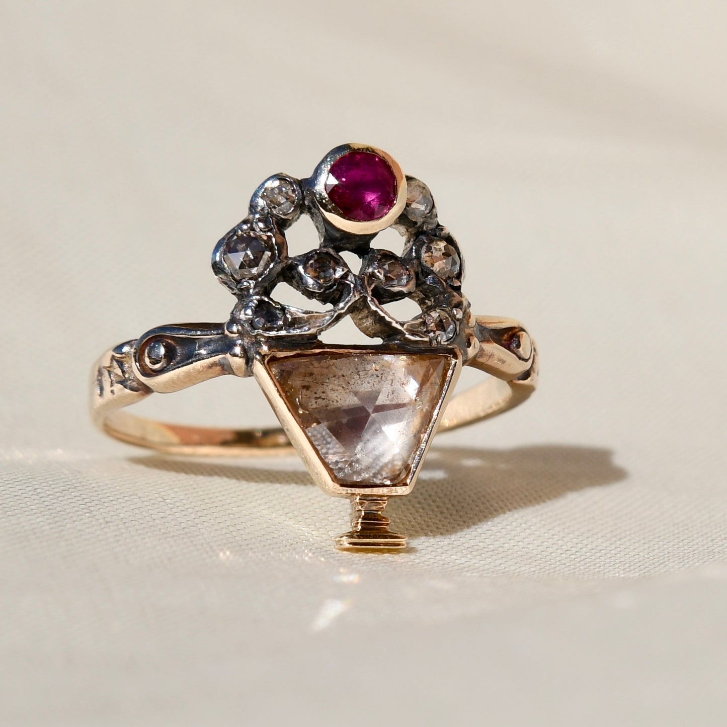 Rose cut diamond and ruby Giardinetti ring, circa 1760