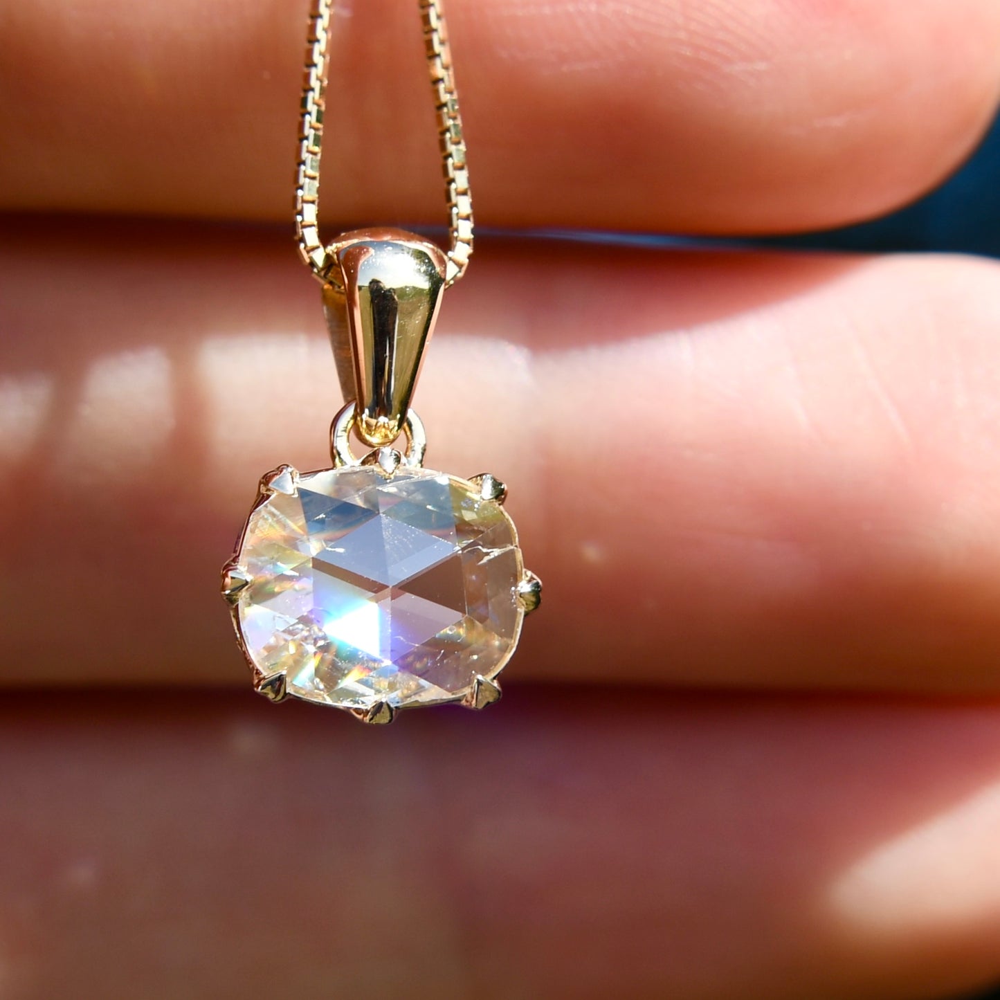 0.97 ct rose cut diamond pendant