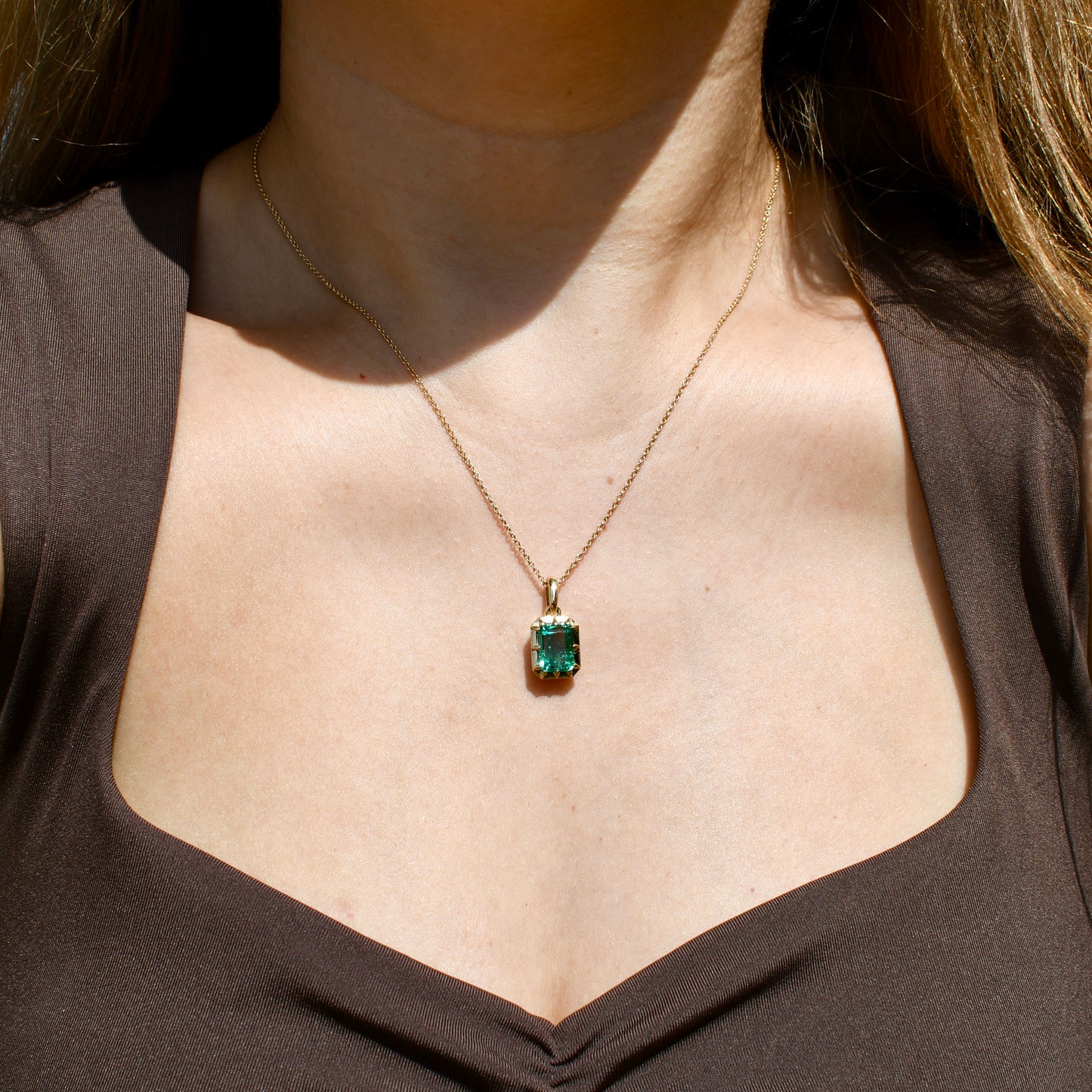 2.38 ct Colombian emerald pendant