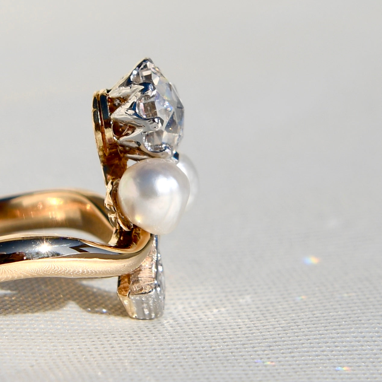 Antique 0.40 ct rose cut diamond and pearl tiara ring