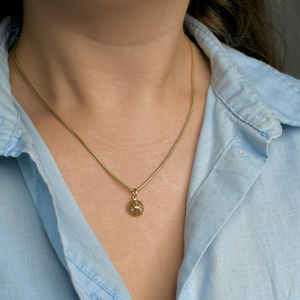 Owl peruzzi cut diamond pendant
