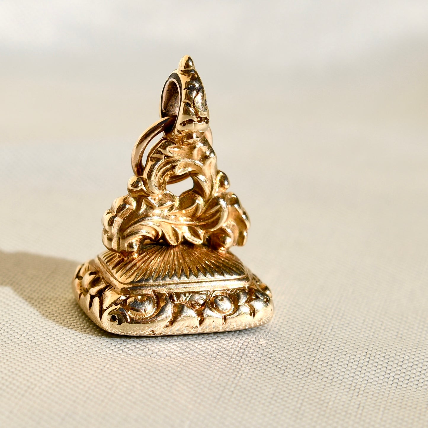 Antique bloodstone Fides greyhound fob