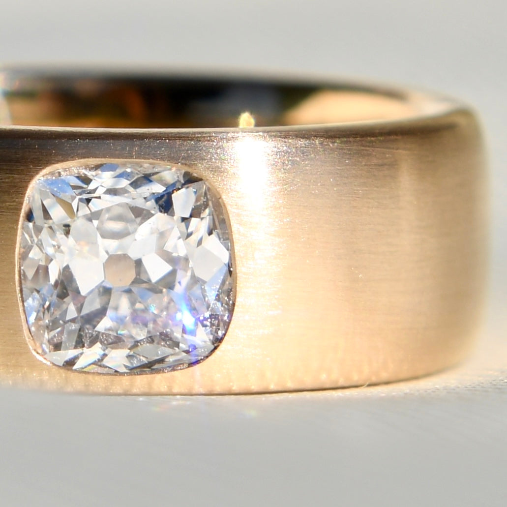 0.91 ct old mine cut diamond band ring