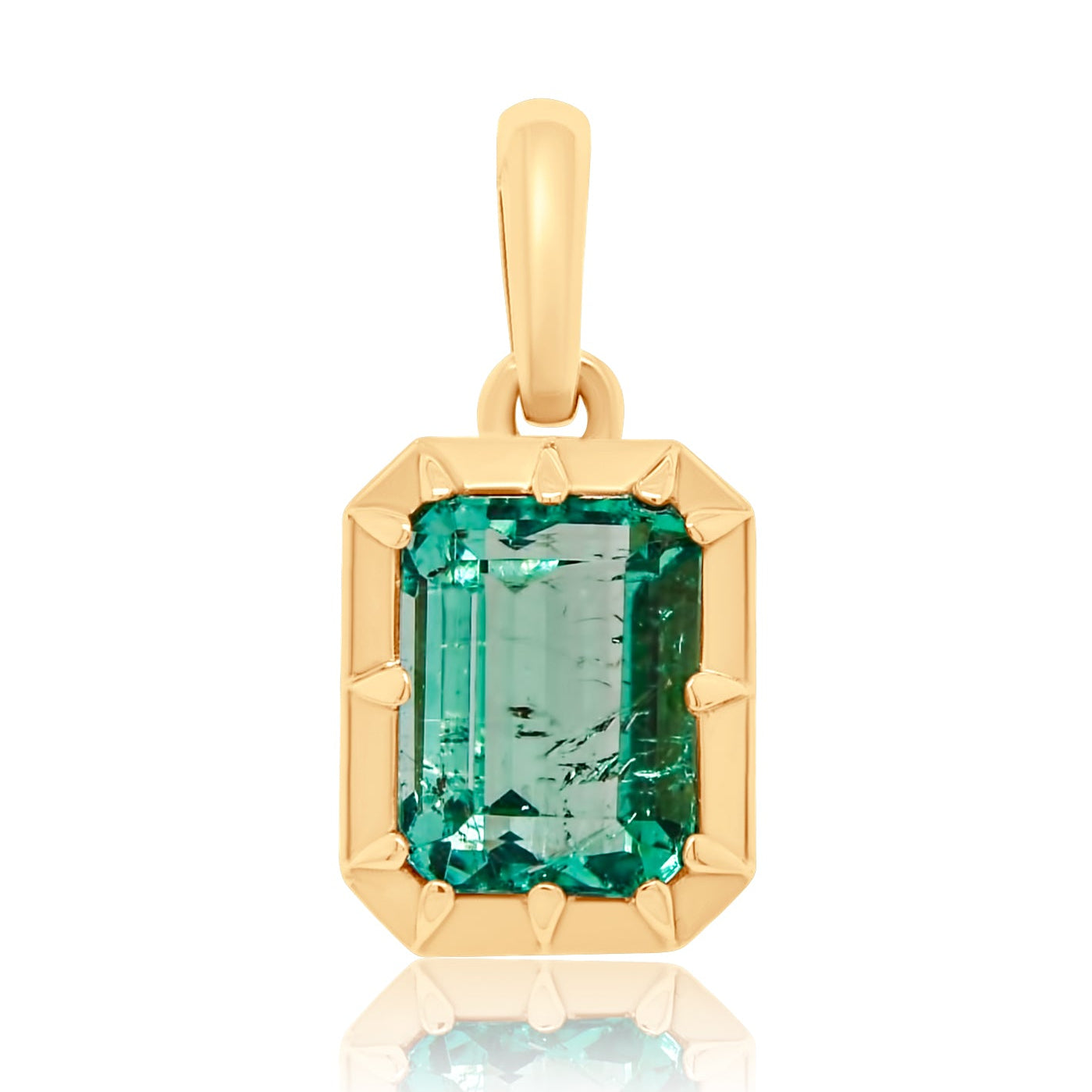 2.38 ct Colombian emerald pendant