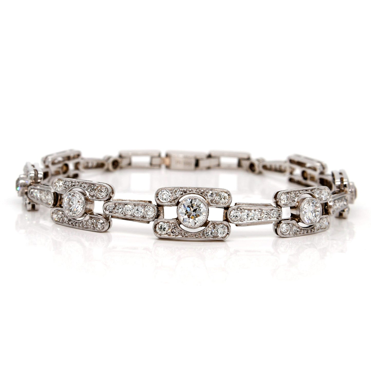 Installment 3/9 - Antique Art Déco 3.80 ct old European cut diamond bracelet