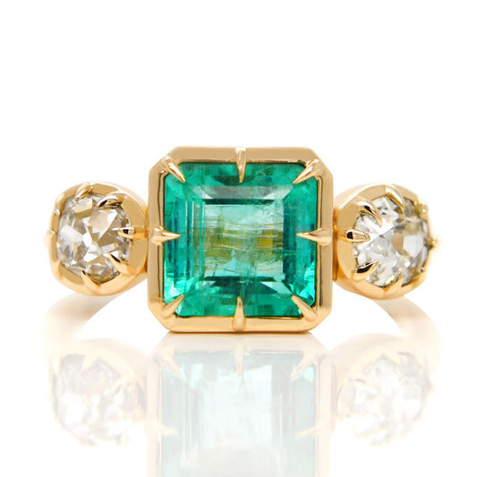 1.39 ct Colombian emerald and old mine cut diamond ring