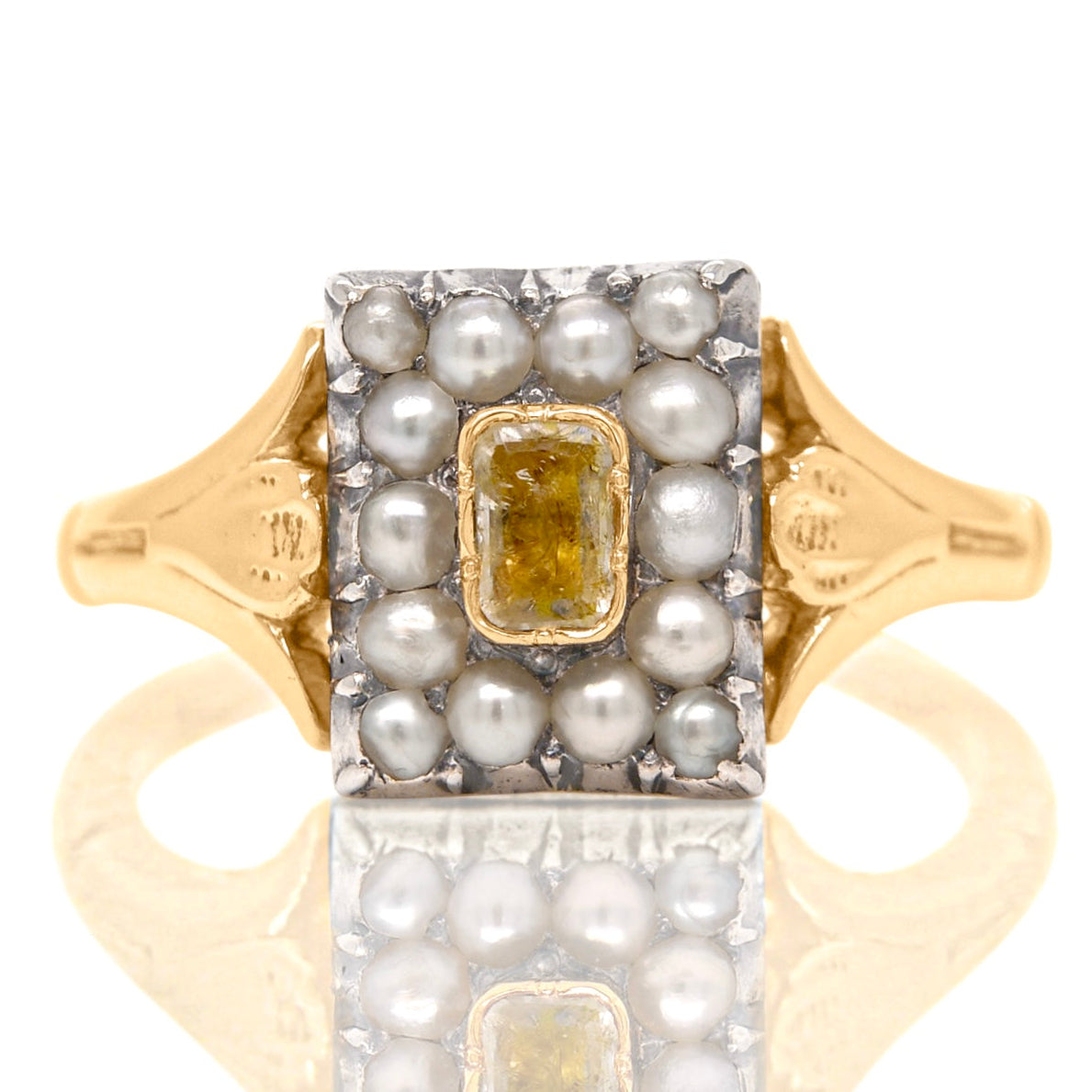 Antique Victorian citrine and seed pearl ring