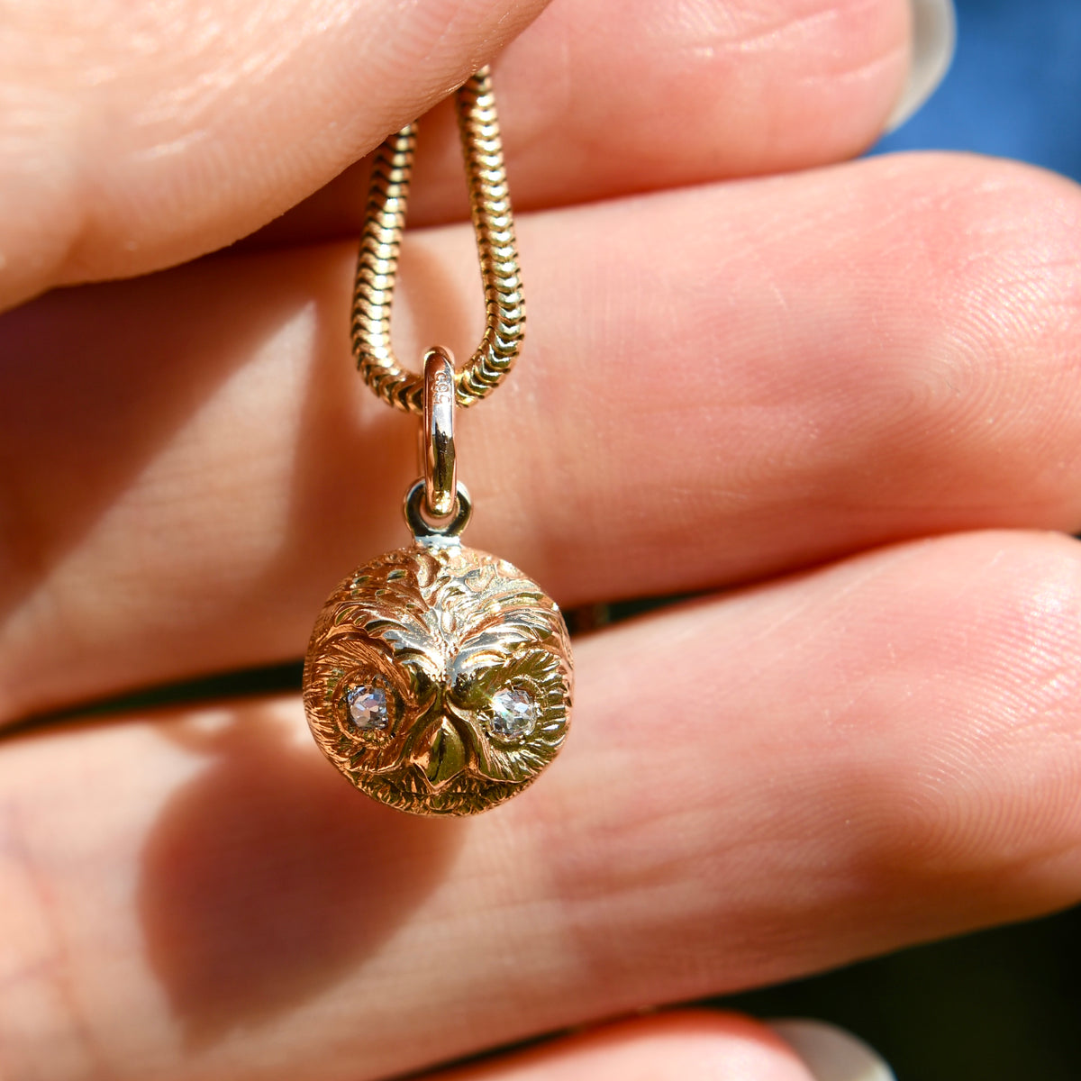 Owl peruzzi cut diamond pendant