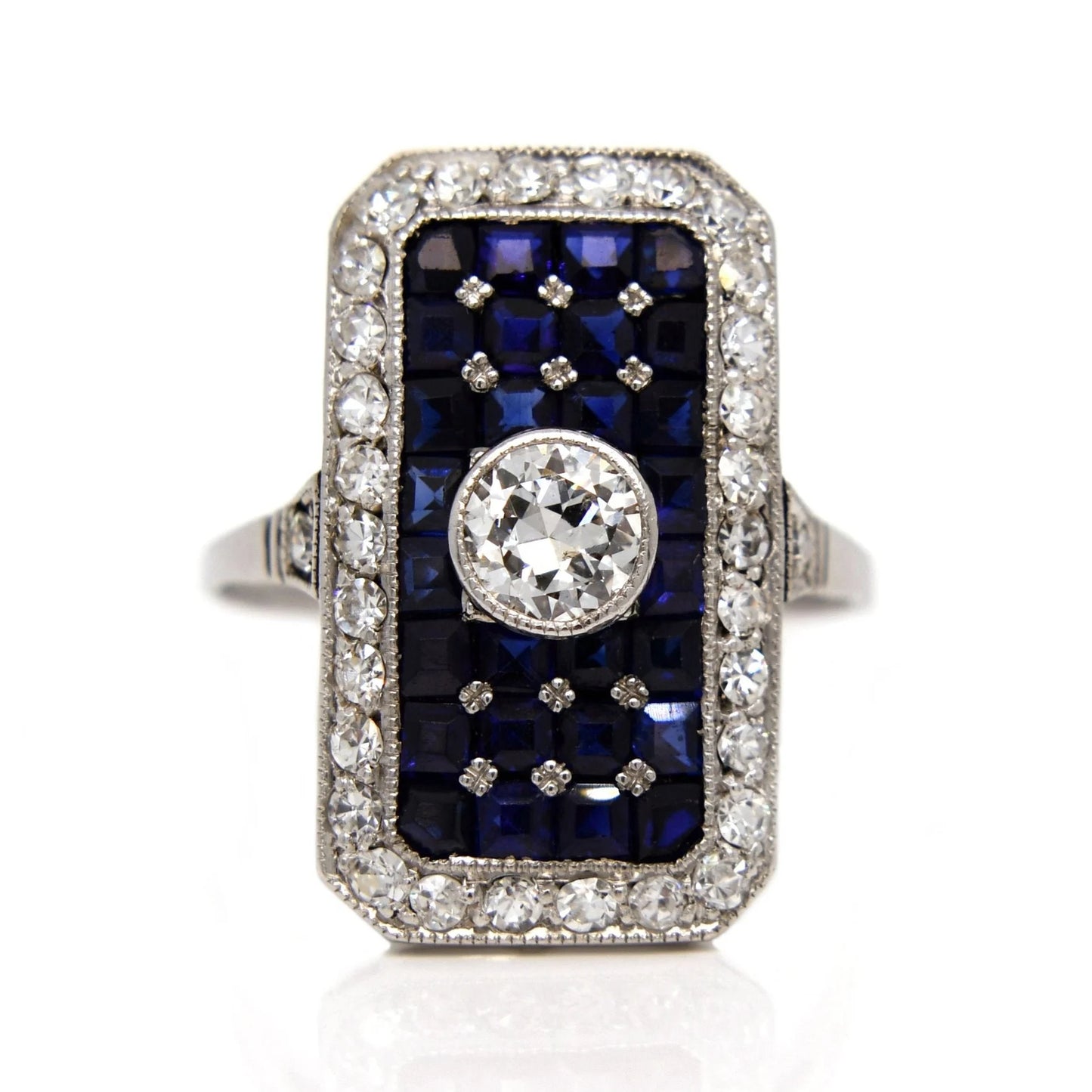 Antique Art déco sapphire and diamond ring