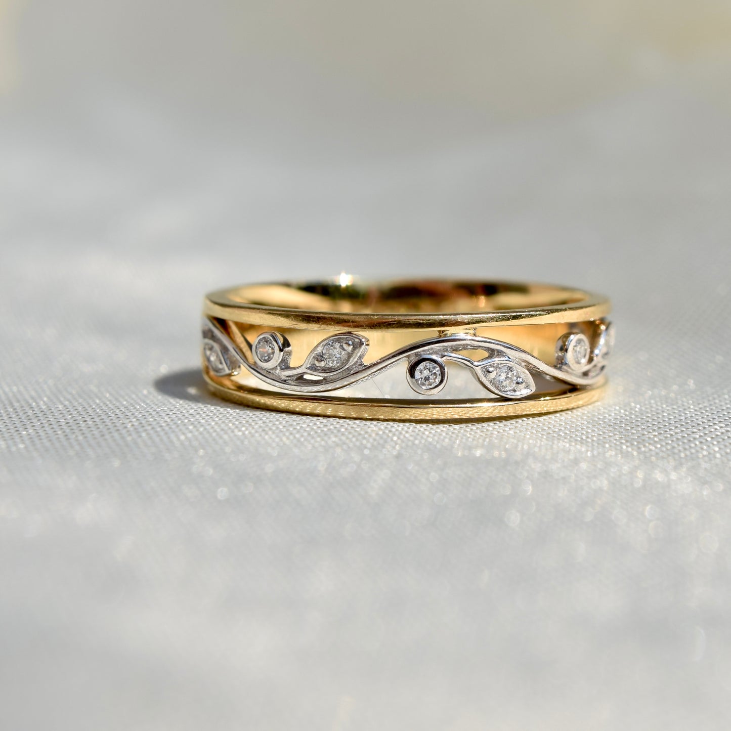 Vintage brilliant cut diamond floral ring